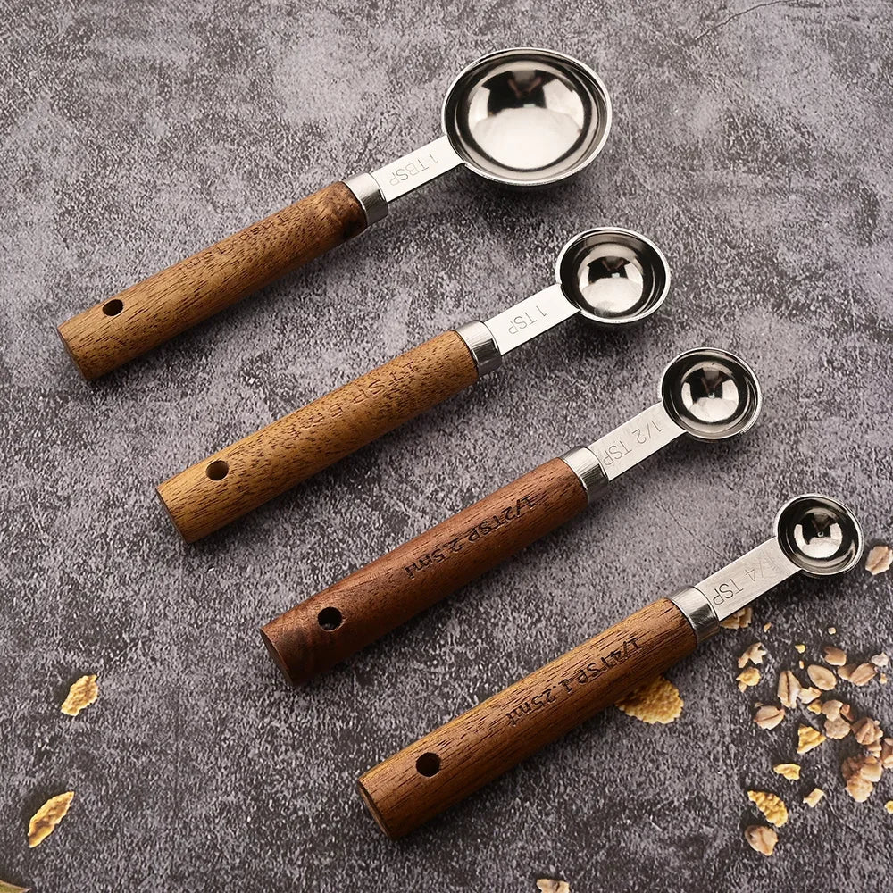 Timberware Measuring Cup Set