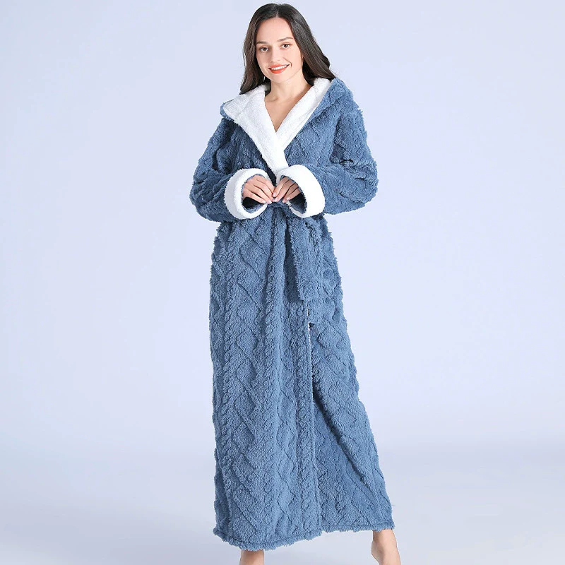 Esmyn Winter Kimono Robe
